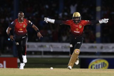 Trinidad Knight Riders beat St Lucia Stars
