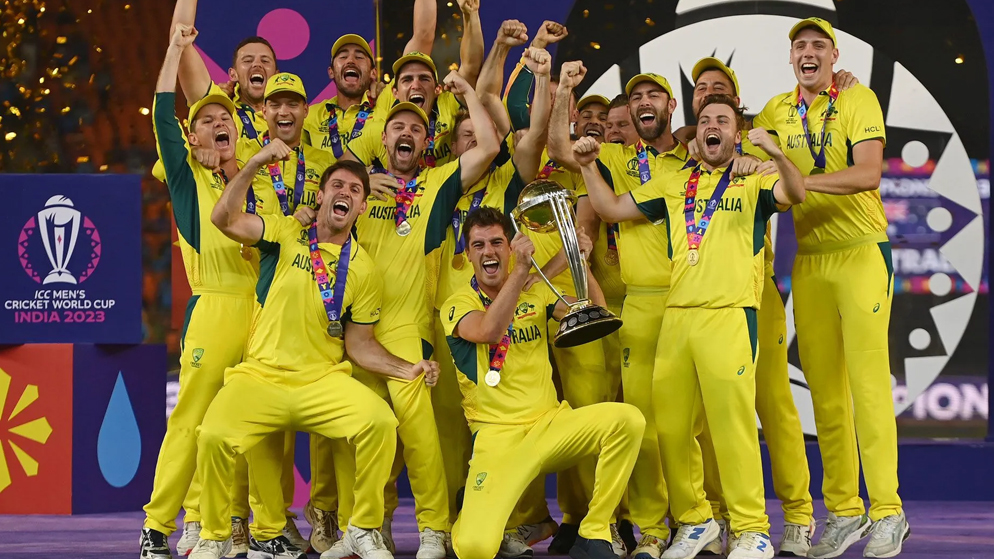 Australia beat India